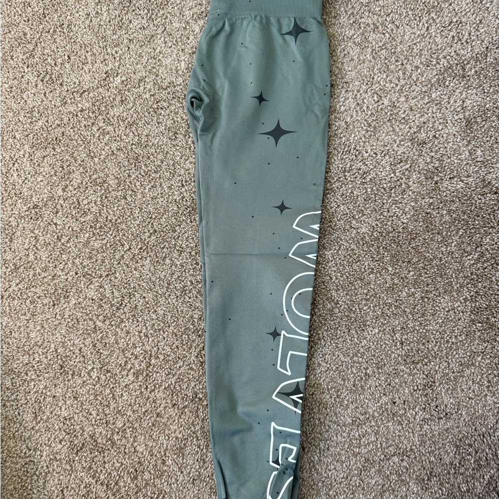 Darc Sport Gray Star Print Leggings